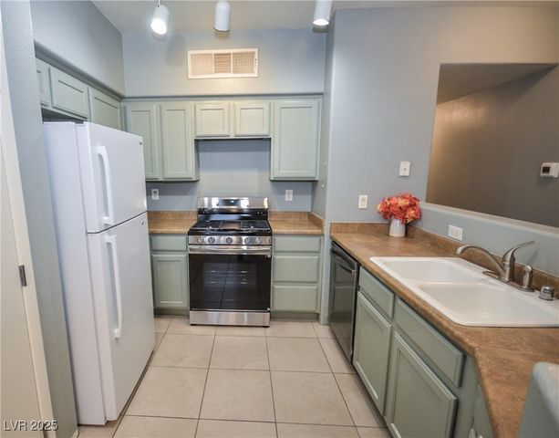 50 Aura De Blanco Street 3102, Henderson, NV 89074