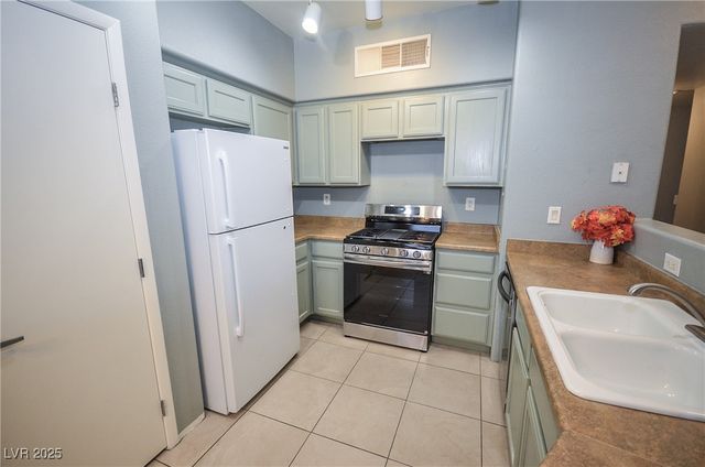 50 Aura De Blanco Street 3102, Henderson, NV 89074