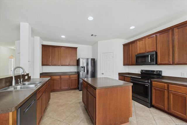 8719 Sarasota Woods, San Antonio, TX 78250