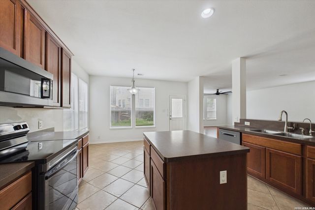 8719 Sarasota Woods, San Antonio, TX 78250