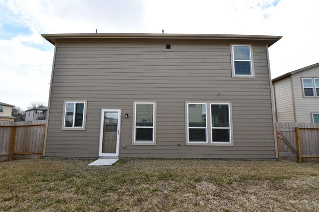 7329 Madison Commons Lane, Houston, TX 77075