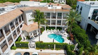 411 6th ST S 301, Naples, FL 34102