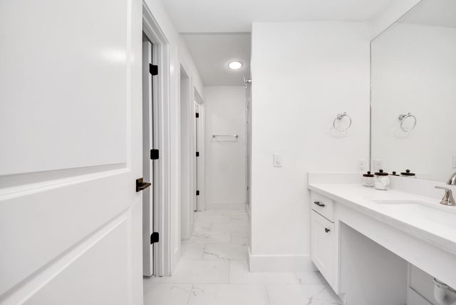 2475 Underwood Street 262, Houston, TX 77030