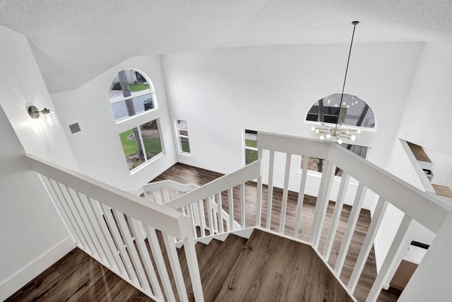 8865 Lake Park Circle S, Davie, FL 33328