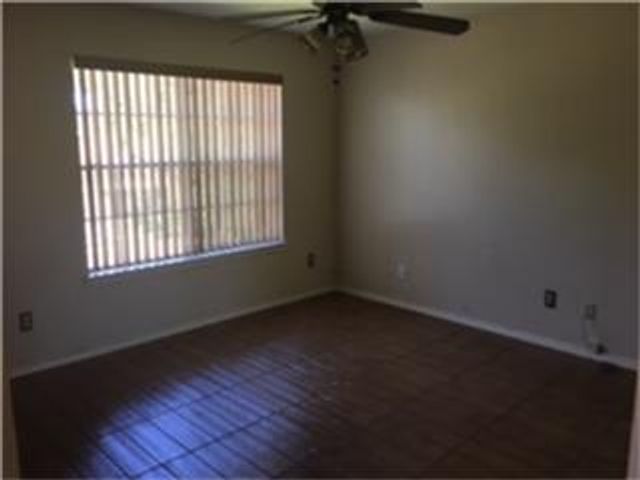 16515 Fondren Grove Drive, Missouri City, TX 77489