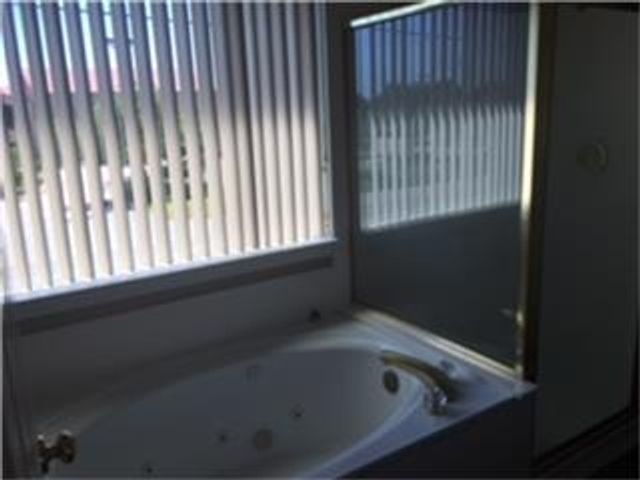 16515 Fondren Grove Drive, Missouri City, TX 77489