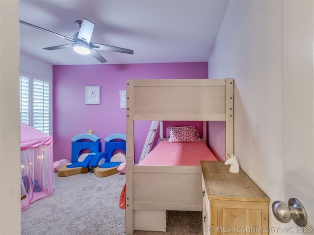 8514 E 162nd Street S, Bixby, OK 74008
