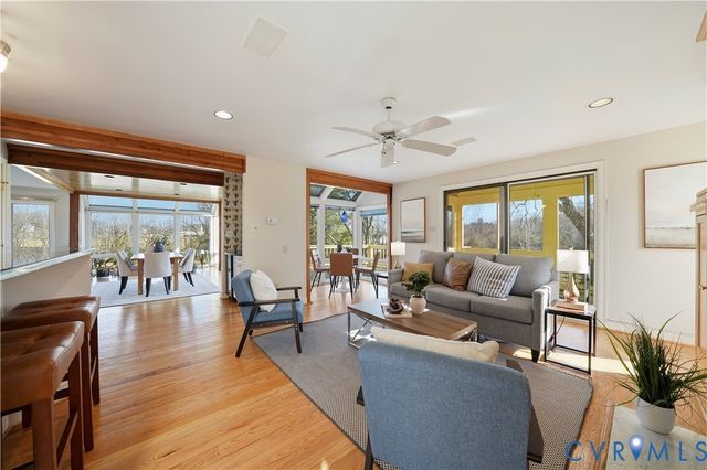 805 Rockford Rd, Manakin Sabot, VA 23103