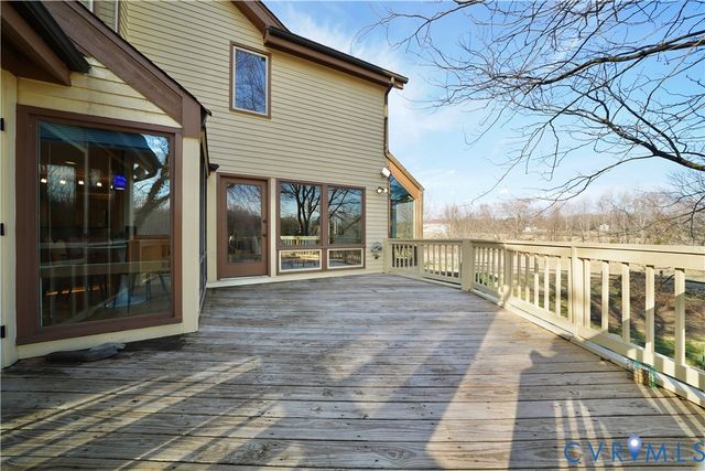 805 Rockford Rd, Manakin Sabot, VA 23103