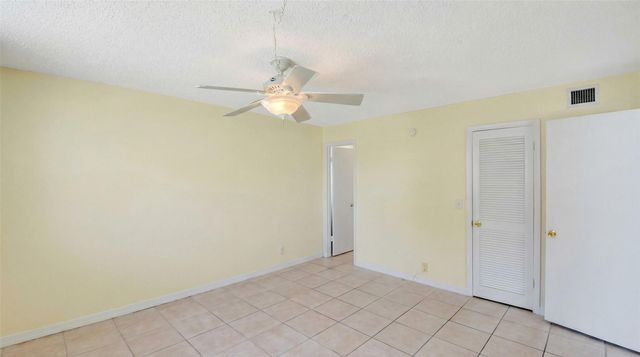 470 Executive Center Dr 1G, West Palm Beach, FL 33401