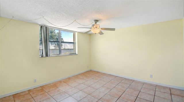 470 Executive Center Dr 1G, West Palm Beach, FL 33401