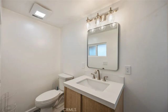 5525 Costello Avenue, Los Angeles, CA 91401