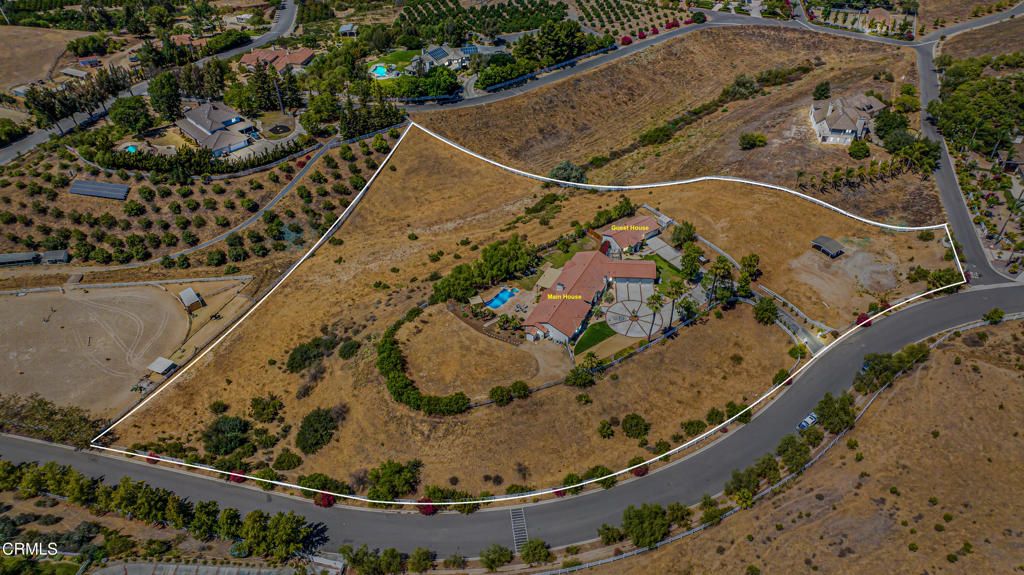 10817 Alysheba Drive, Moorpark, CA 93021