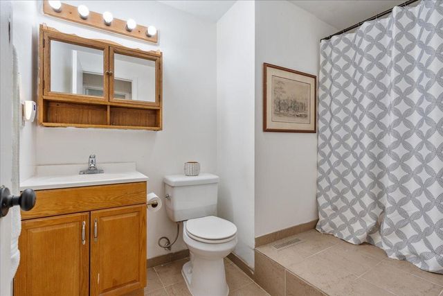 180 Saint Croix Trail N, Lakeland, MN 55043
