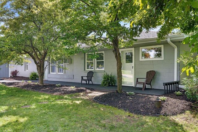 180 Saint Croix Trail N, Lakeland, MN 55043