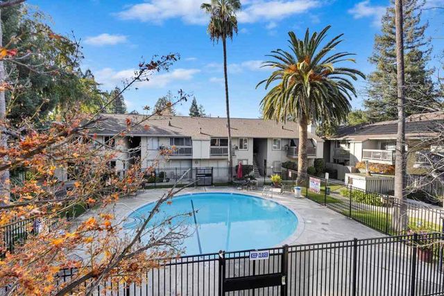 1241 Homestead Ave 224, Walnut Creek, CA 94596