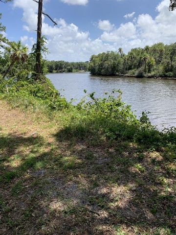 133 Camino Del Rio, Port St. Lucie, FL 34952