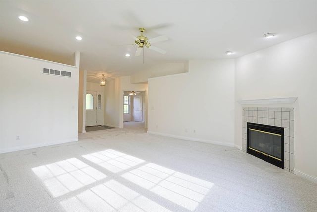 9164 Evergreen Drive, Florence, KY 41042