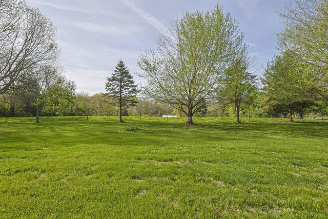 9164 Evergreen Drive, Florence, KY 41042