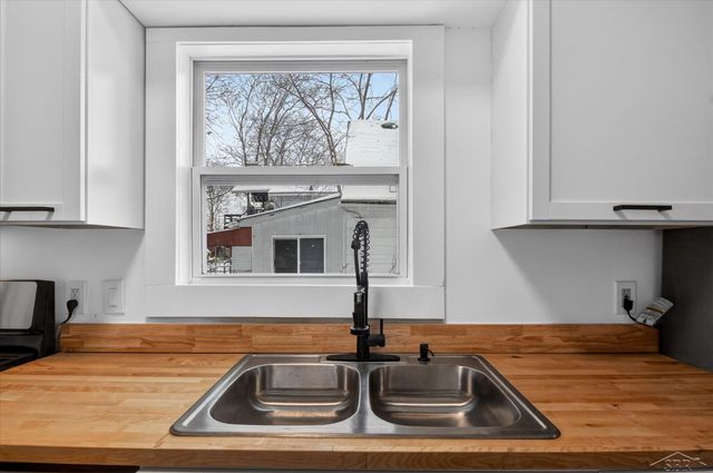 1403 Bliss Street, Saginaw, MI 48602