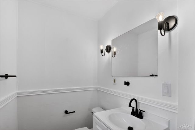 1403 Bliss Street, Saginaw, MI 48602