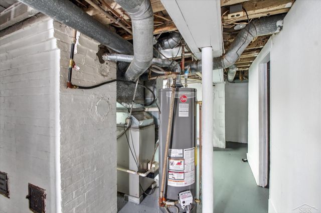 1403 Bliss Street, Saginaw, MI 48602