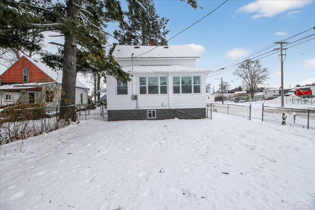 1403 Bliss Street, Saginaw, MI 48602