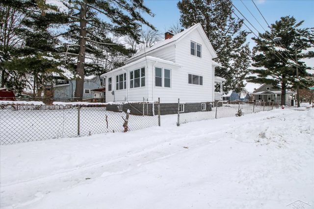 1403 Bliss Street, Saginaw, MI 48602