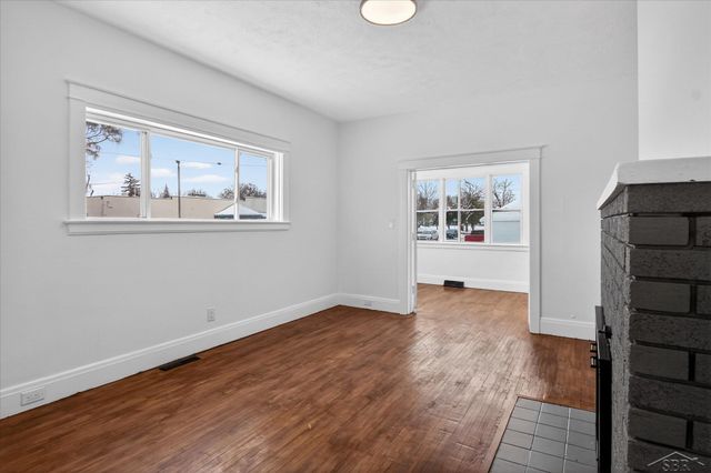 1403 Bliss Street, Saginaw, MI 48602