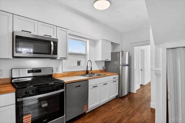 1403 Bliss Street, Saginaw, MI 48602