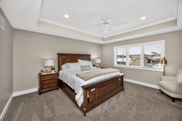 4812 160th Street, Urbandale, IA 50323