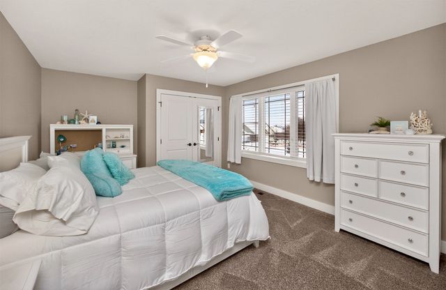 4812 160th Street, Urbandale, IA 50323