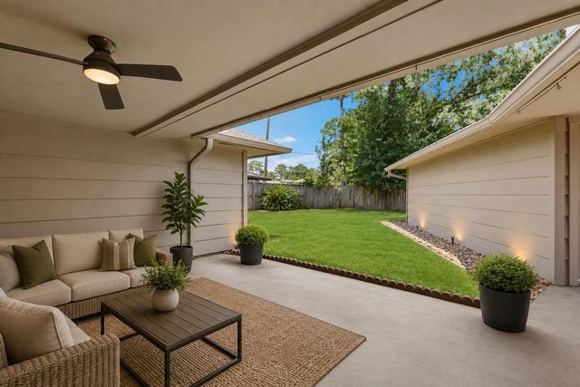 11810 Rowood Drive, Houston, TX 77070