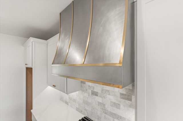 141 DONALD NEIL CT, Columbia, MO 65203