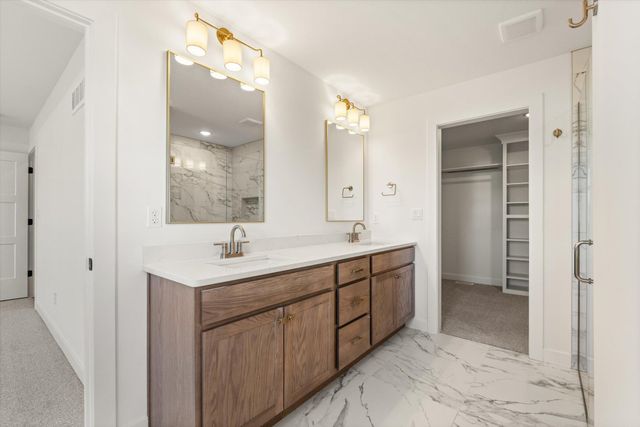 141 DONALD NEIL CT, Columbia, MO 65203