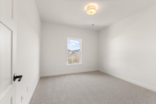 141 DONALD NEIL CT, Columbia, MO 65203