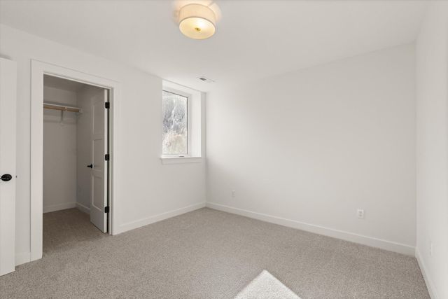 141 DONALD NEIL CT, Columbia, MO 65203