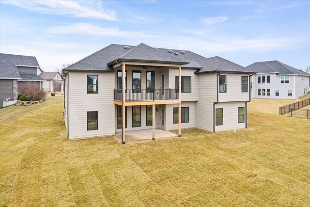 141 DONALD NEIL CT, Columbia, MO 65203