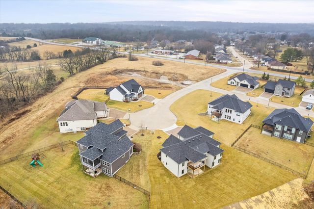 141 DONALD NEIL CT, Columbia, MO 65203