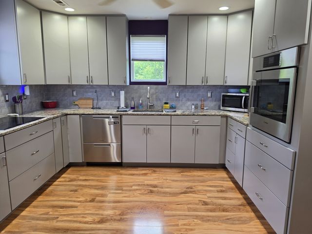 448 Osage Ln, Bradyville, TN 37026