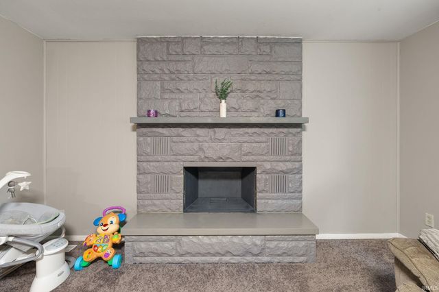 241 Tweedwood Drive, New Haven, IN 46774