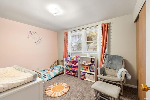 241 Tweedwood Drive, New Haven, IN 46774