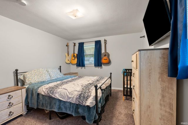 241 Tweedwood Drive, New Haven, IN 46774