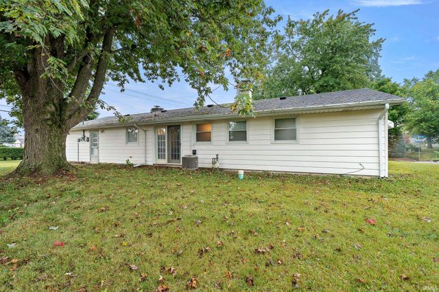 241 Tweedwood Drive, New Haven, IN 46774