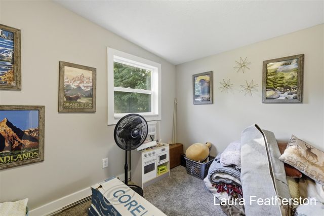 4948 Sturgis Avenue, Rockford, MI 49341
