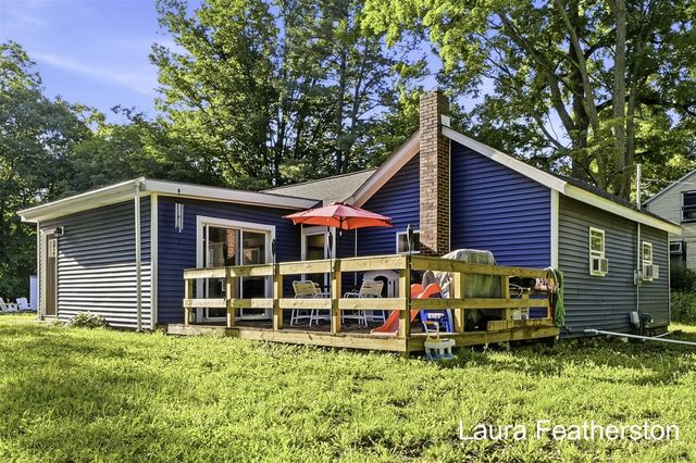 4948 Sturgis Avenue, Rockford, MI 49341