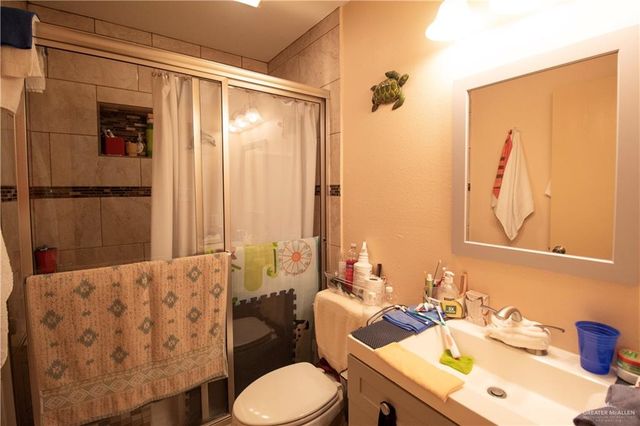 1007 E Solar Drive, Mission, TX 78574