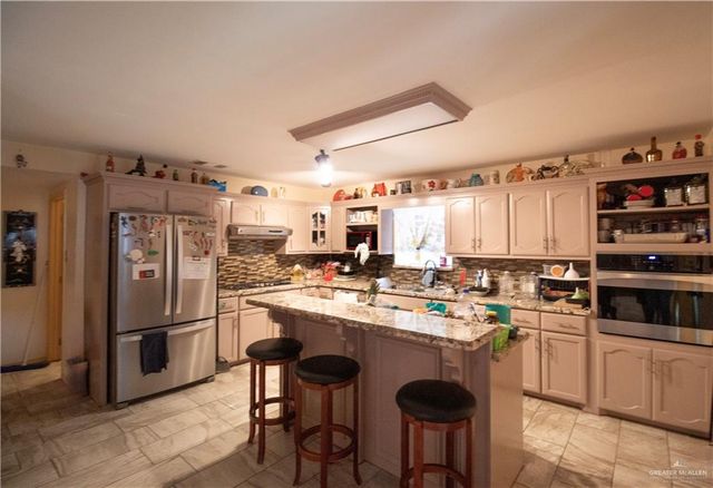 1007 E Solar Drive, Mission, TX 78574