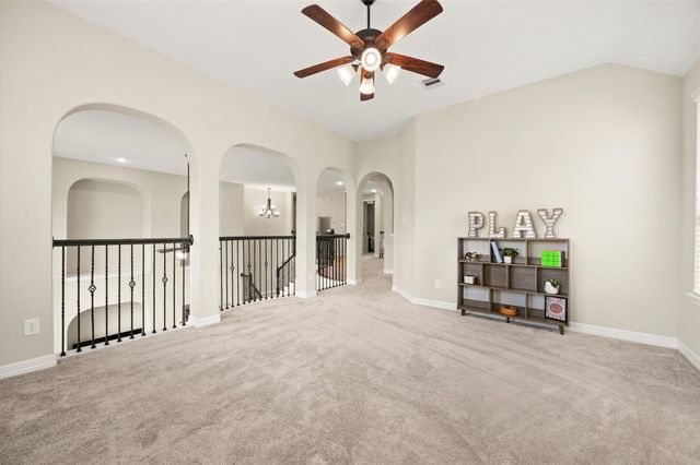 223 Reynosa Court, Pinehurst, TX 77362