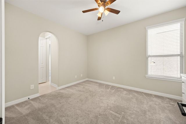 223 Reynosa Court, Pinehurst, TX 77362